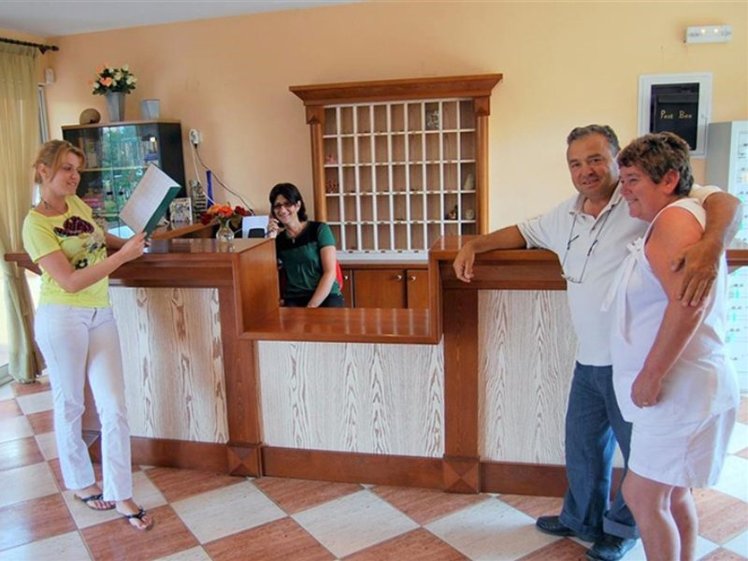 Luisa Hotel Apartments, Corfu