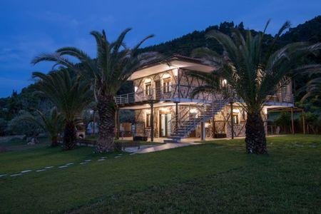 Simon King Studios & Apartments, Halkidiki