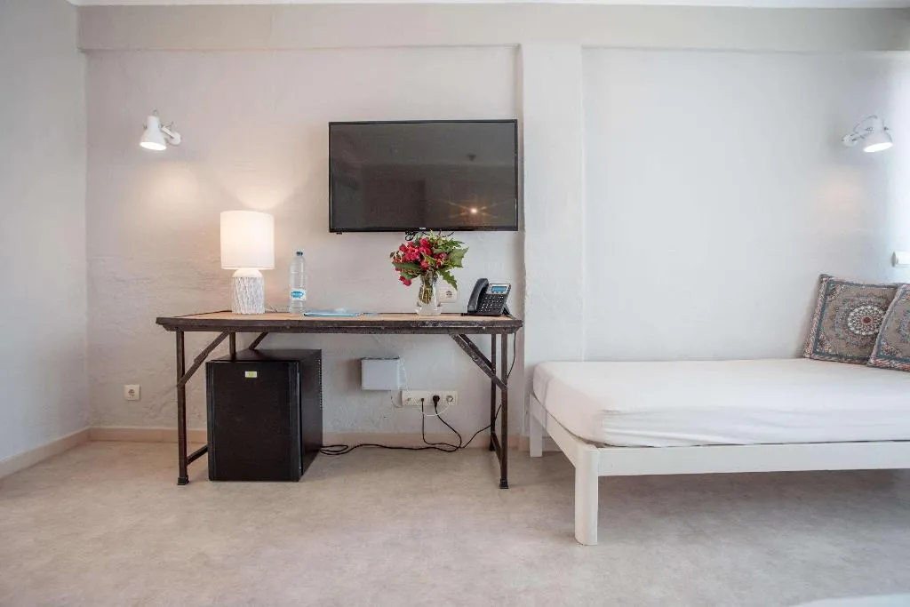 Room, Marble Hotel Stella Maris, Ibiza