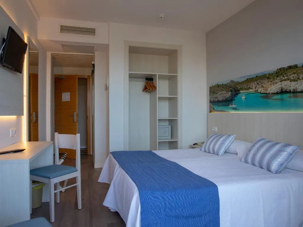 Double or Twin SIDE SEA VIEW Room, Ona Luna Park Adults Only, Majorca