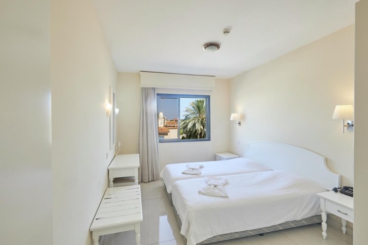 Tsokkos Gardens Hotel Apartments, Cyprus