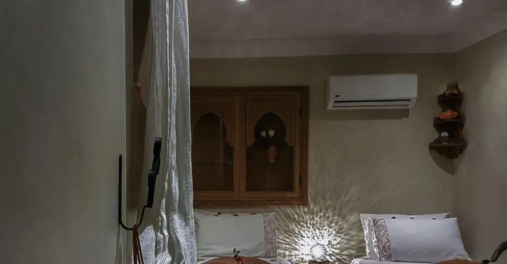 Room, Riad Gallery 49, Marrakech