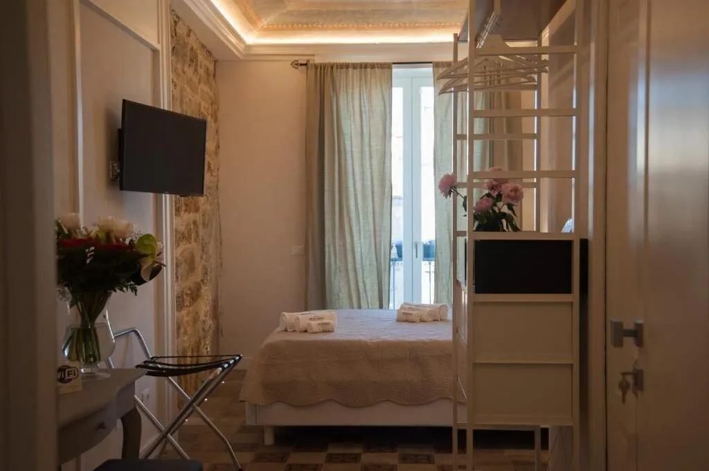 Room, B&B Petrosino, Palermo