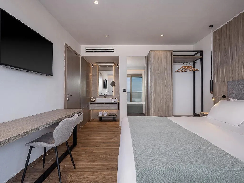 SUITE EXECUTIVE MOUNTAIN VIEW Room, MYRION BEACH RESORT & Spa, Crete