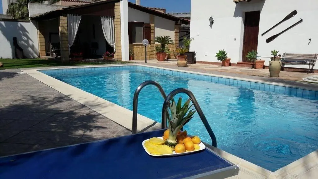 Sports and Entertainment, Brunelli Residence, Palermo