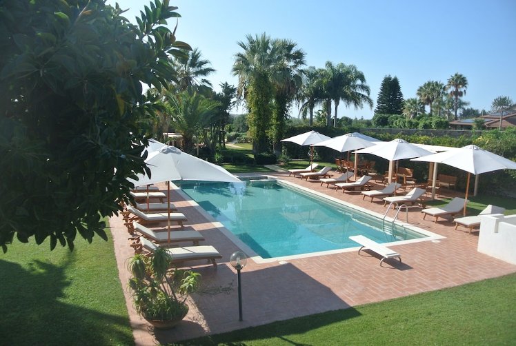 B&B Villa Carlotta Resort, Catania