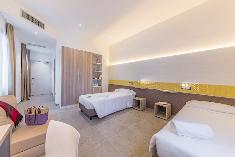 Camplus Guest Palermo, Catania