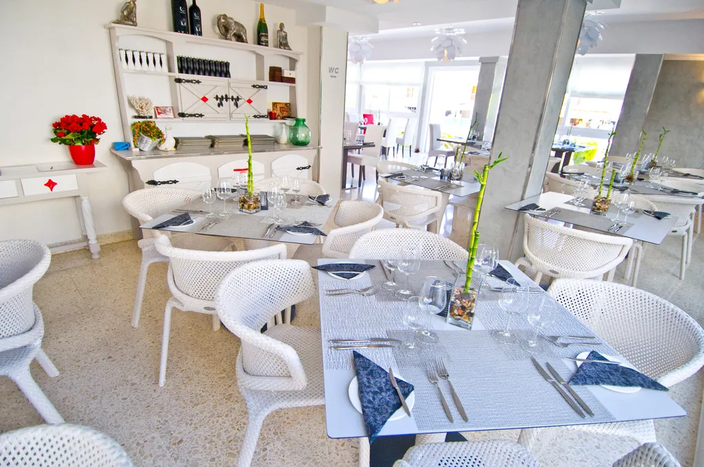 Restaurant, Playas del Rey, Majorca
