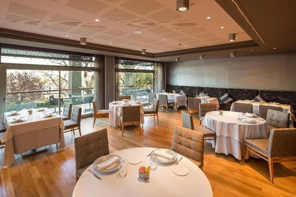 Restaurant, Miramar Barcelona GL Newly Renovated, Barcelona