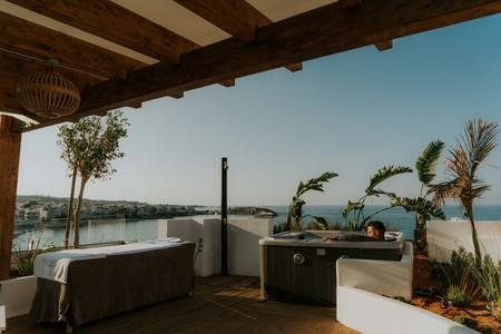 Kahlua Sea View Suites, Crete