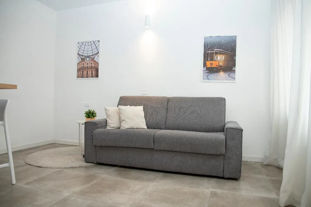 APARTMENT ONE BEDROOM Room, Easy Apartment Navigli, Milan