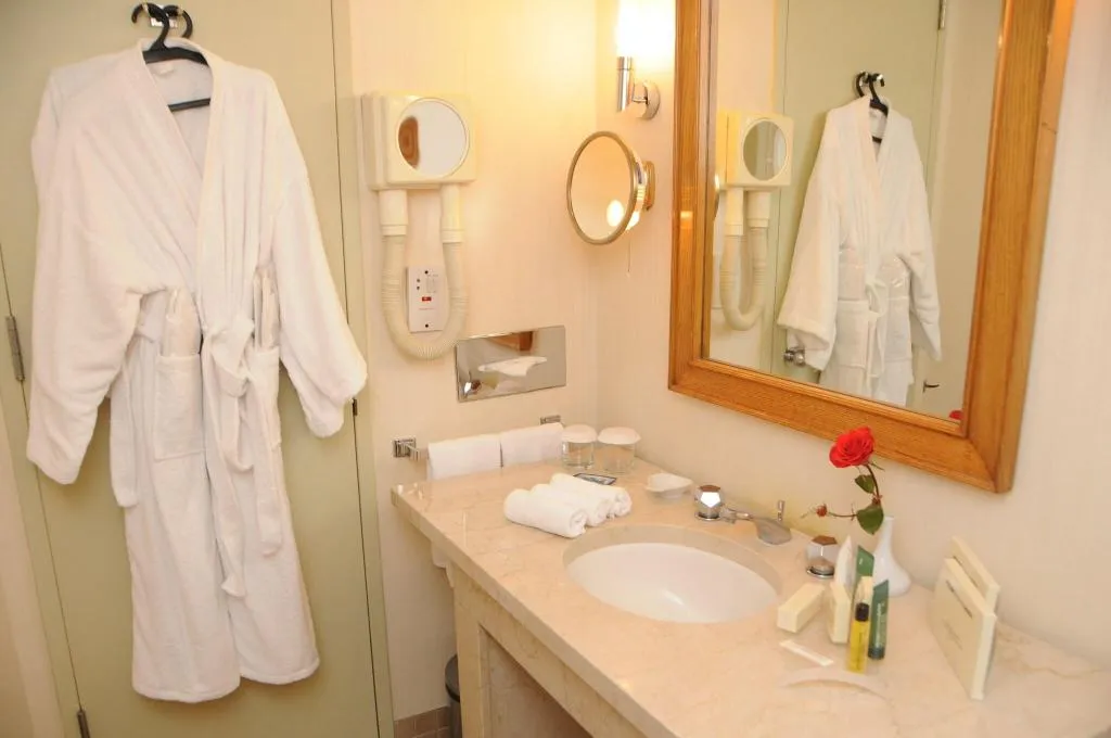 Room, Ramses Hilton, Cairo