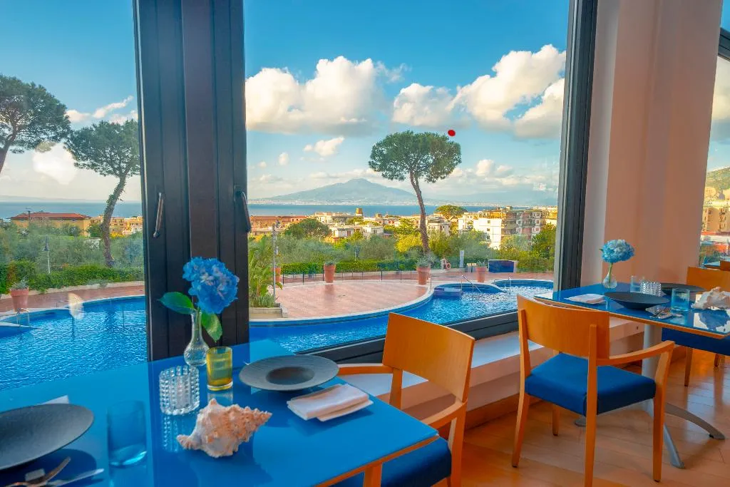 Restaurant, Hilton Sorrento Palace, Naples