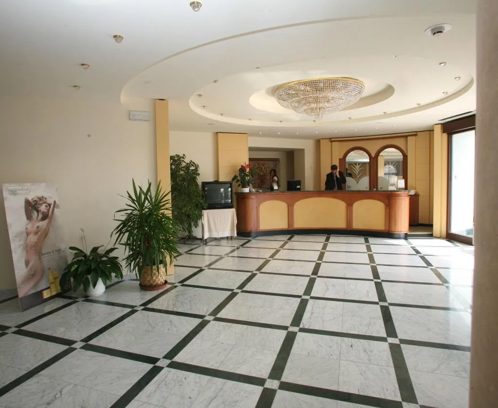 Lobby, Il Castelletto, Milan