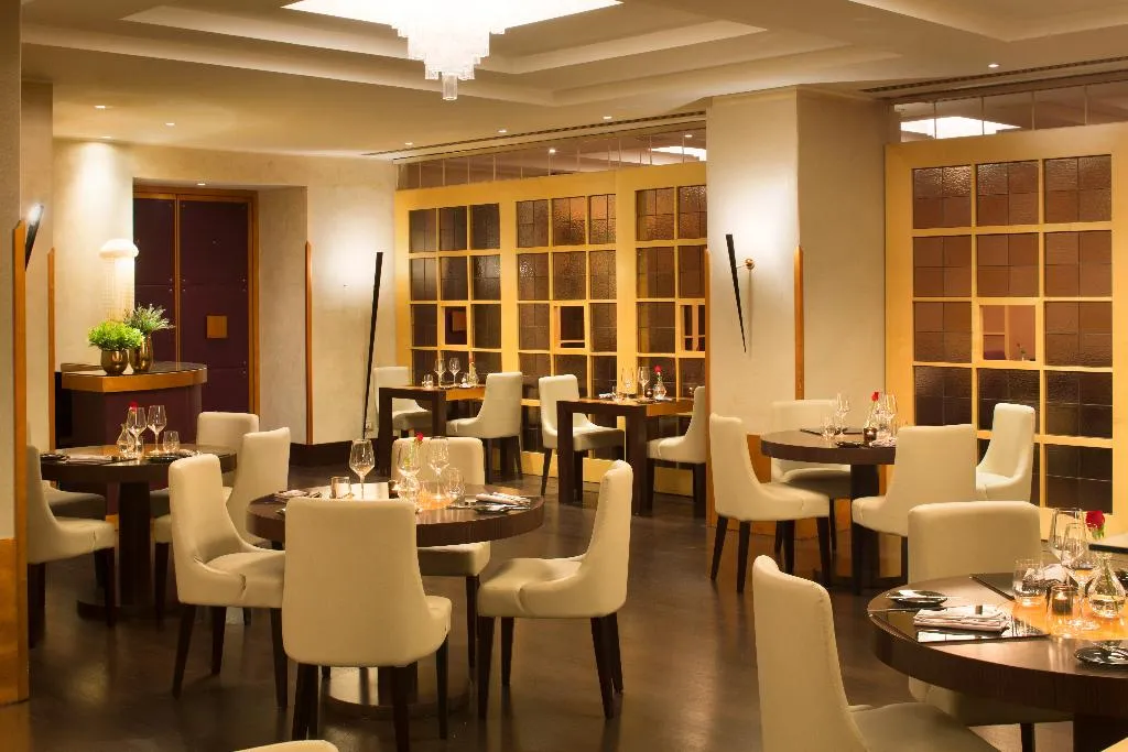 Restaurant, Starhotels Metropole, Rome