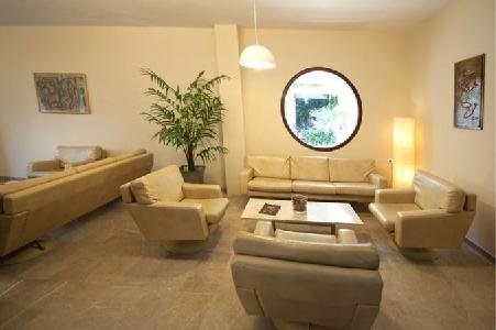 Paolo Hotel (Loutraki), Kalamata