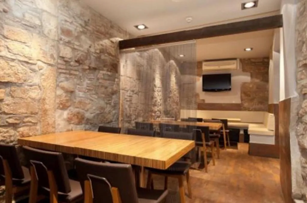 Restaurant, Hostal Fernando, Barcelona