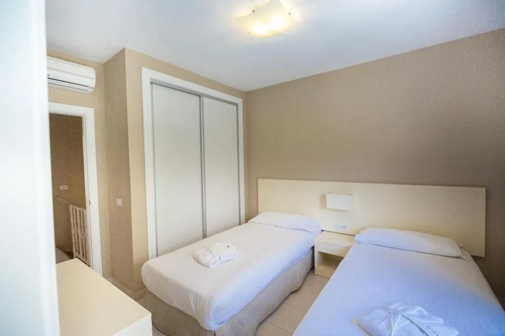 Room, Los Olivos Beach Resort, Tenerife