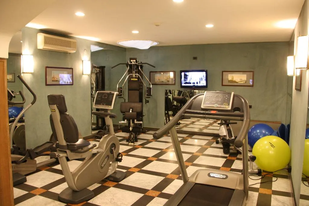Sports and Entertainment, Culture Hotel Villa Capodimonte, Naples