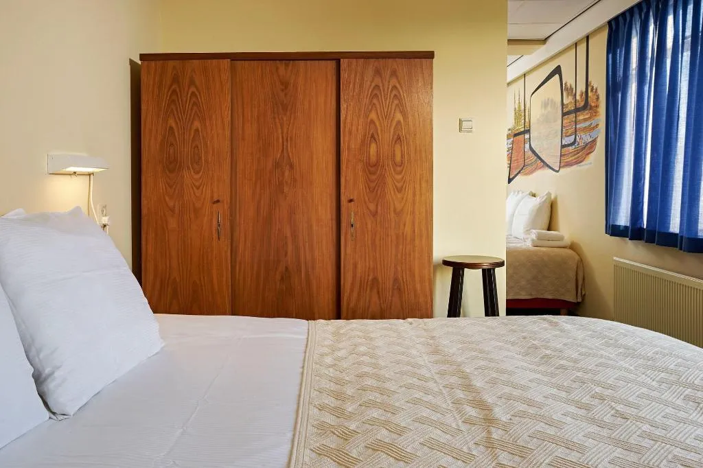 Room, Pension Homeland, Amsterdam