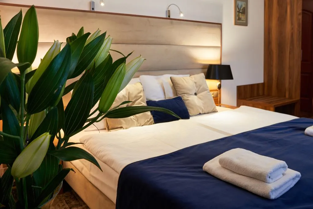 TRIPLE DELUXE Room, Hotel Nobilton, Krakow