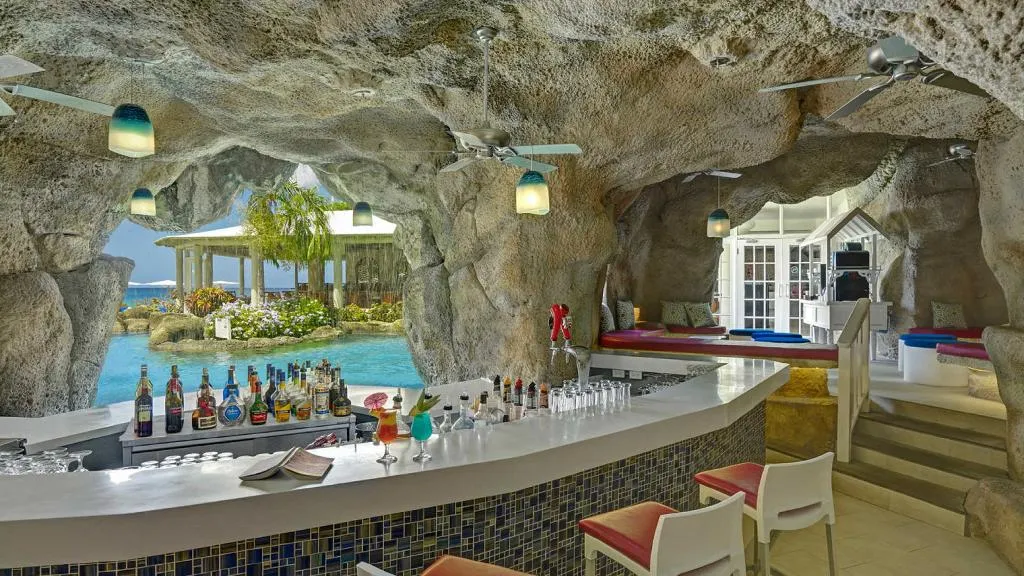 Bar, Crystal Cove, Barbados