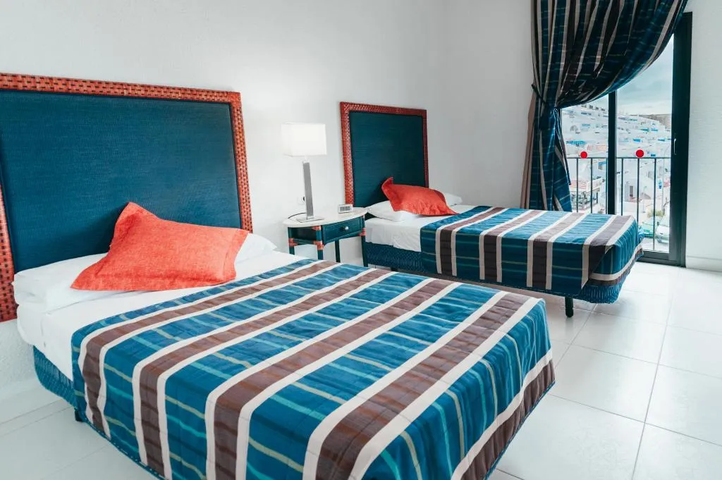 APARTMENT TWO BEDROOMS Room, Ona Beverly Hills Heights, Tenerife