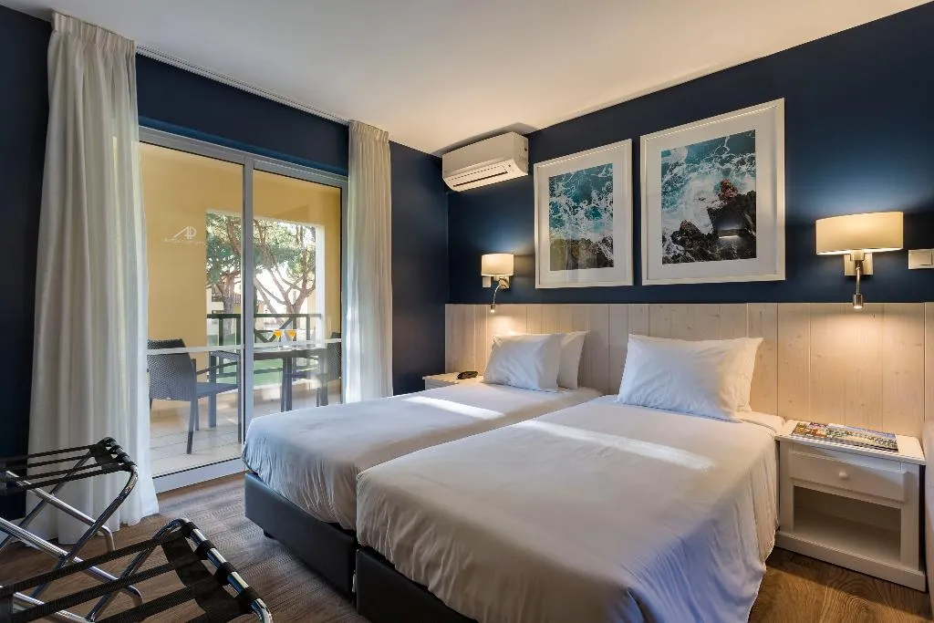 TWIN SUPERIOR Room, AP Adriana Beach Resort, Algarve