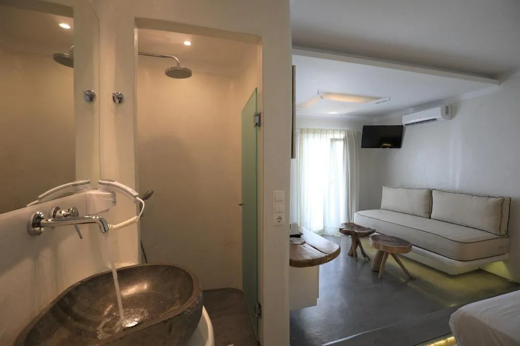 Room, Flaskos Suites, Mykonos