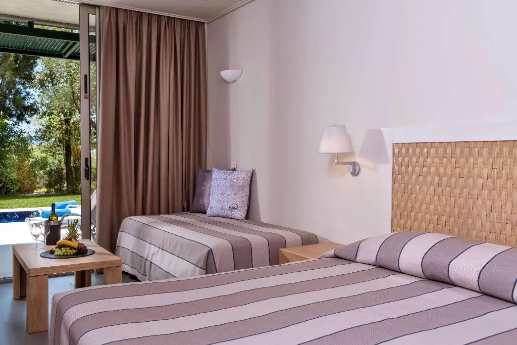 BUNGALOW SEA VIEW Room, Kontokali Bay Resort & Spa, Corfu