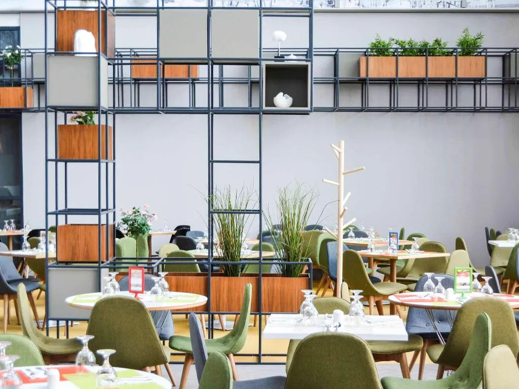 Restaurant, Ibis Styles Dubai Jumeira, Dubai