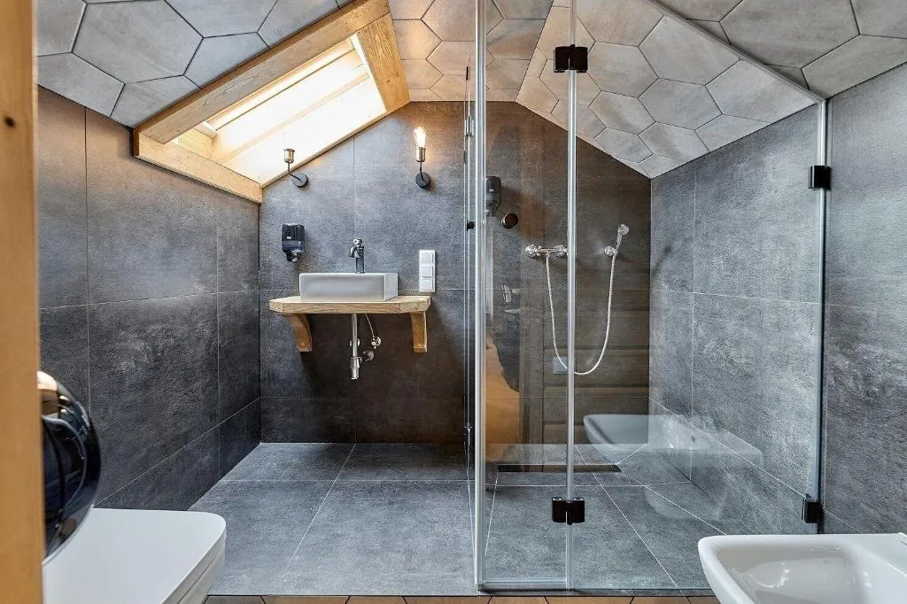 Room, ApartHotel Giewont, Krakow