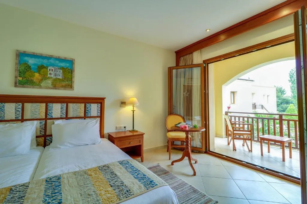 Double or Twin POOL VIEW Room, Aegean Melathron Thalasso Spa, Halkidiki