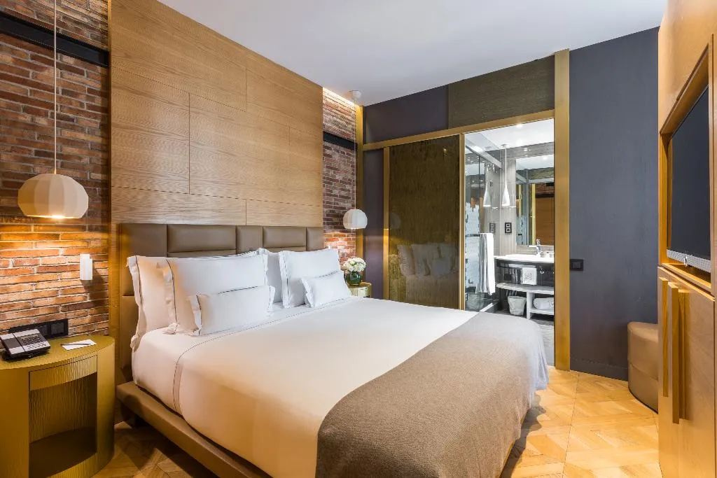 FAMILY ROOM STANDARD Room, Monument Hotel, Barcelona