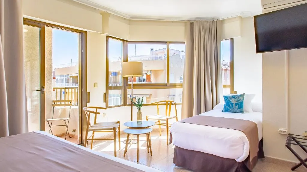 FAMILY ROOM CAPACITY 3 Room, Eden Mar, Costa Blanca