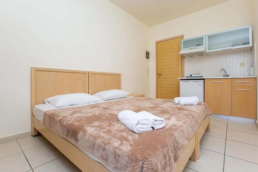 STUDIO CAPACITY 4 Room, Hermes Malia, Crete
