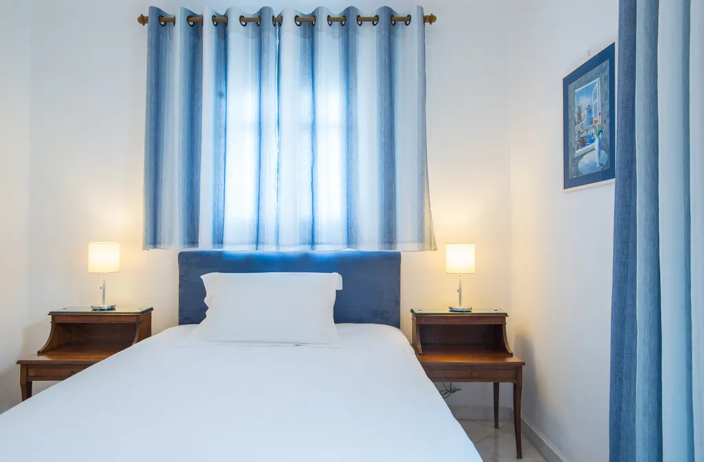 SINGLE STANDARD Room, Adonis, Mykonos