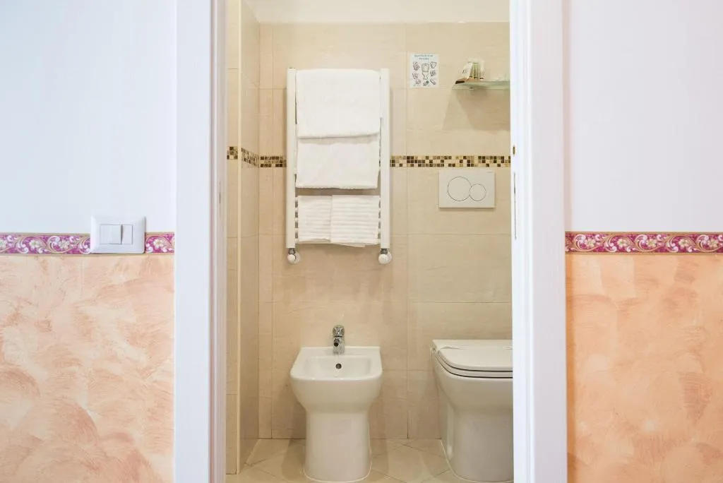 Room, Domus Giulia, Rome