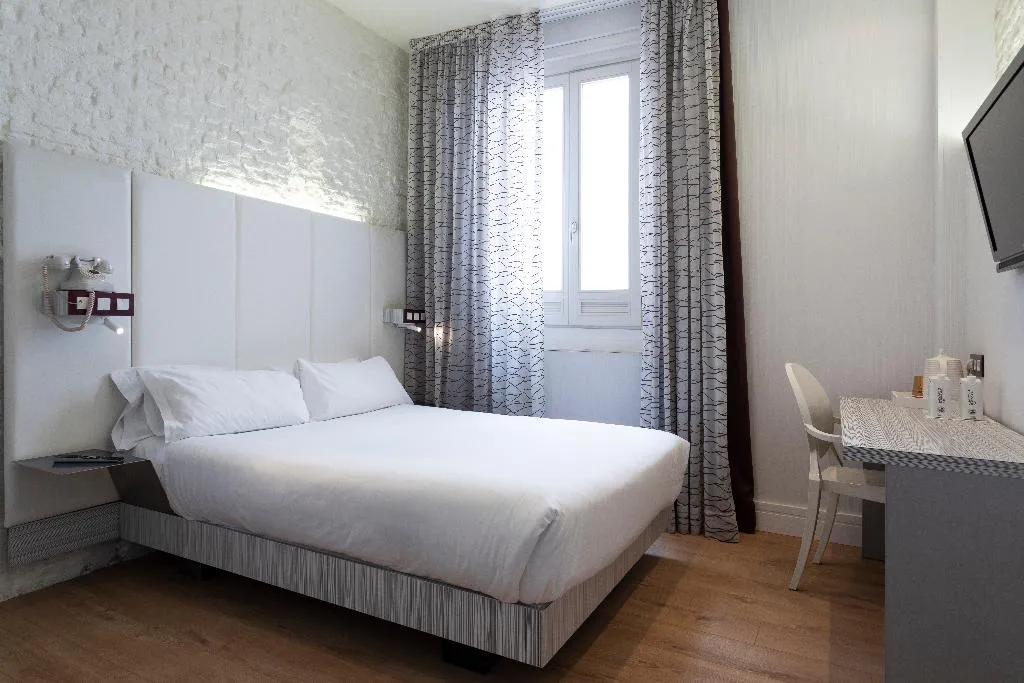 DOUBLE STANDARD Room, Petit Palace Lealtad Plaza, Madrid