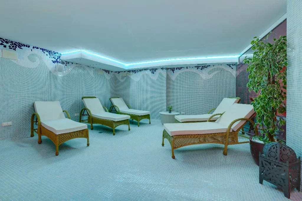 Sports and Entertainment, Daniya Denia Spa and Business, Costa Blanca