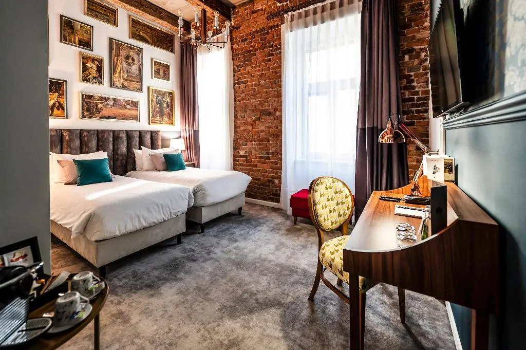 TWIN PREMIUM Room, Hotel Indigo Krakow Old Town, Krakow