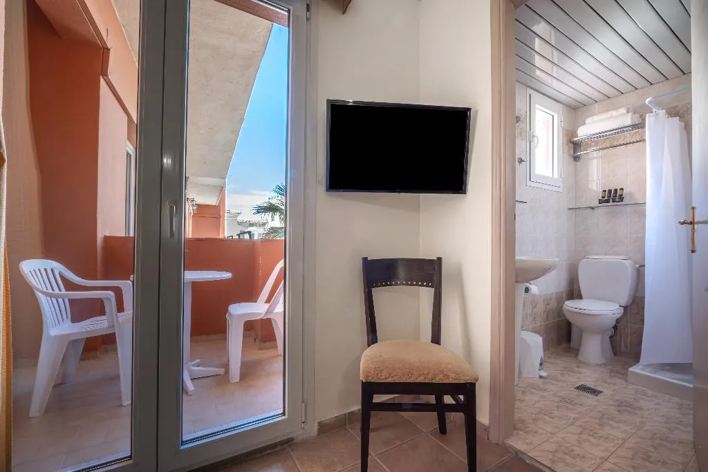 Double or Twin GARDEN VIEW Room, Samos City Hotel, Samos