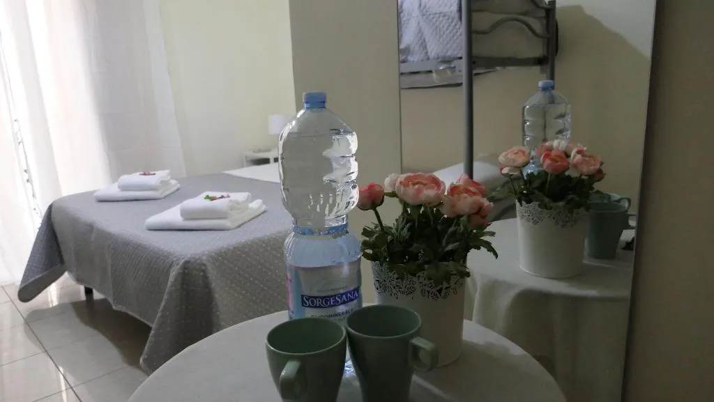 Room, B&B Dimora Cirillo, Naples