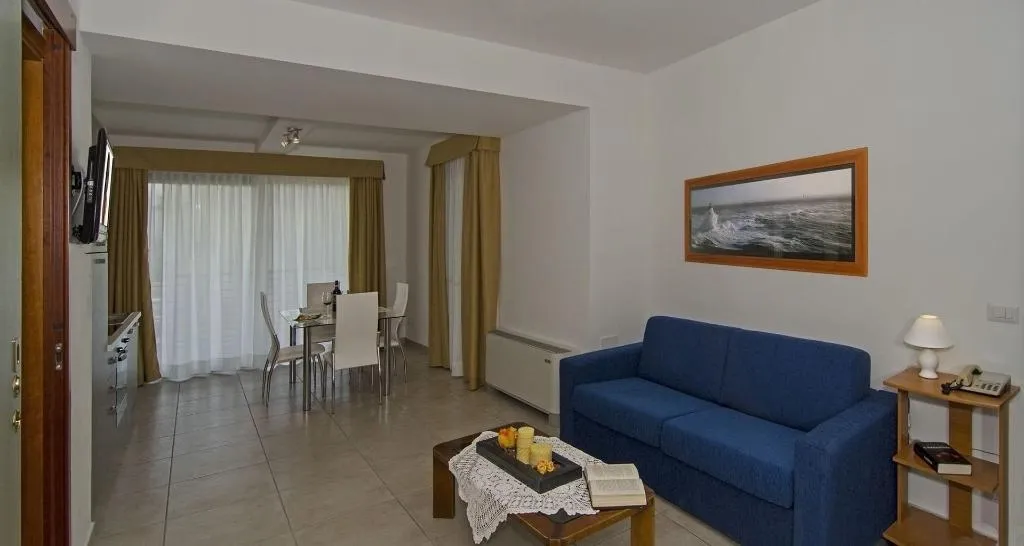 Room, Hotel Paris, Florence
