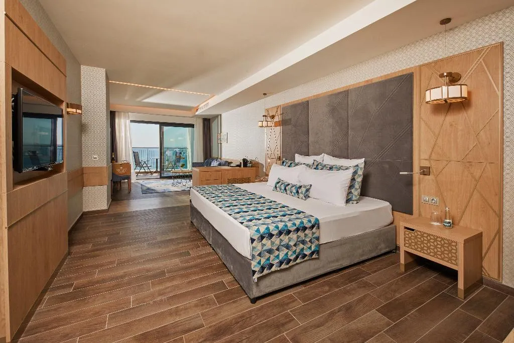 JUNIOR SUITE SEA VIEW Room, Secrets Sunny Beach Resort & Spa, Bourgas