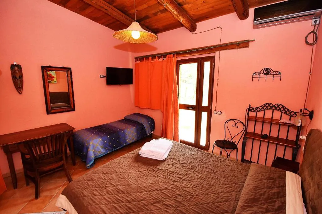 Room, Giucalem La Casa Negli Orti, Catania