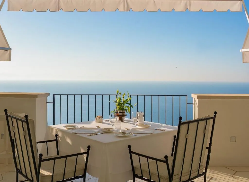 Restaurant, Furore Grand Hotel, Naples