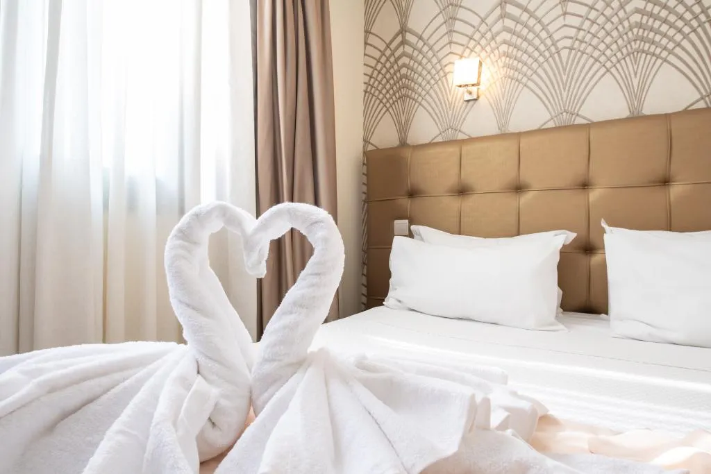 SINGLE STANDARD Room, Golden City, Athens