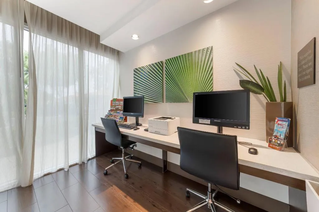Conferences, Comfort Suites Miami Airport North, Miami