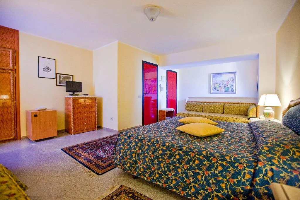 QUADRUPLE STANDARD Room, Hotel Elimo, Palermo